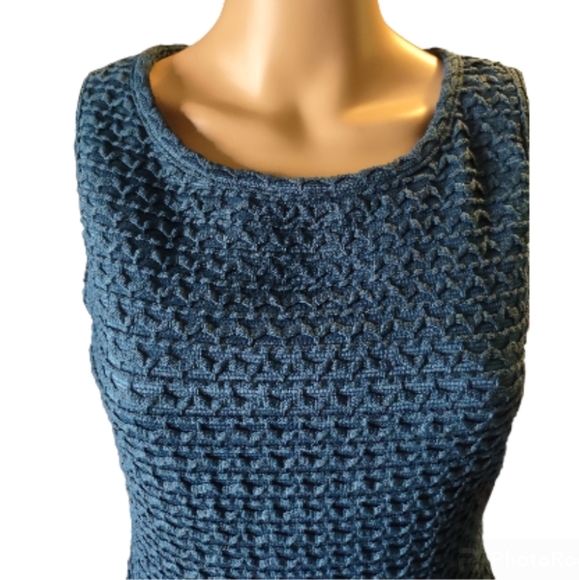 Max Studio Fit and Flare Sleeveless Dress Size Medium - Picture 2 of 6